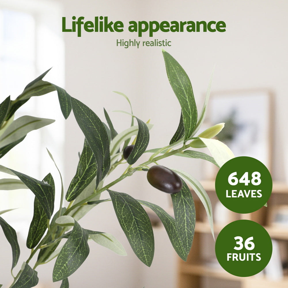 Artificial plant with 648 leaves and 36 fruits, labeled 'Lifelike appearance' and 'Highly realistic'.