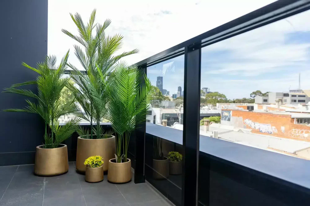 Real Touch Artificial Phoenix Palm Tree by Faux Flora, 135cm UV resistant faux plant for home and garden decor.